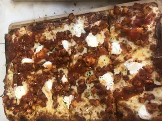 Buffalo chicken pie